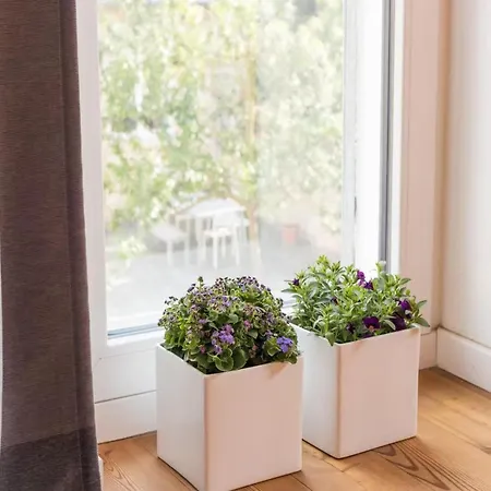 Brunnenhaus Land-idylle In Der Stadt Feriehus *