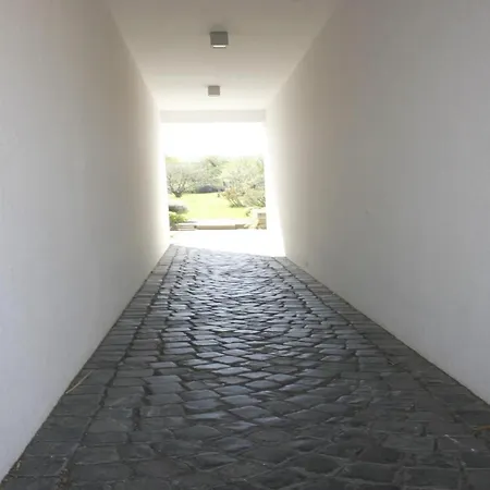 Brunnenhaus Land-idylle In Der Stadt *