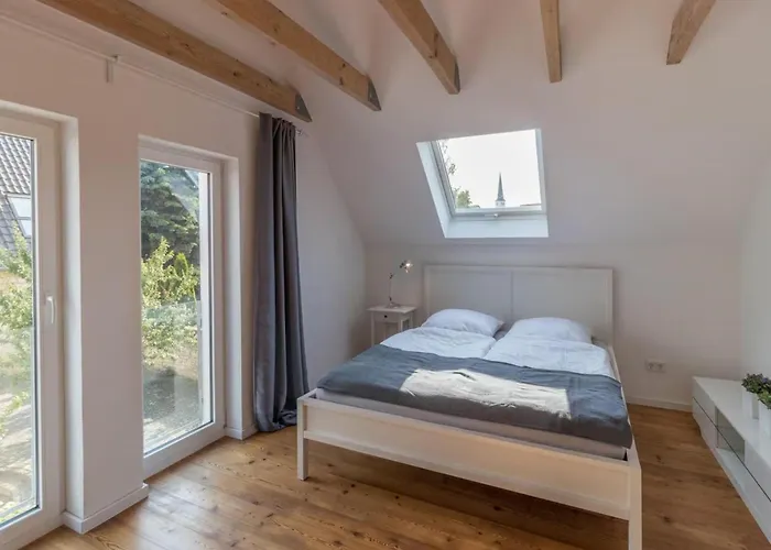 Brunnenhaus Land-idylle In Der Stadt מיינץ