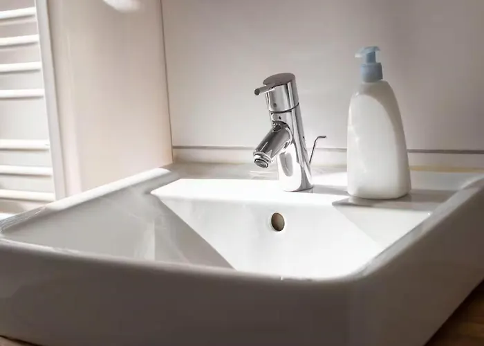 Brunnenhaus Land-idylle In Der Stadt בית נופש *