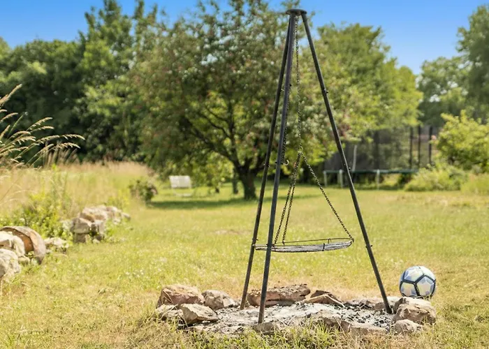 Brunnenhaus Land-idylle In Der Stadt *