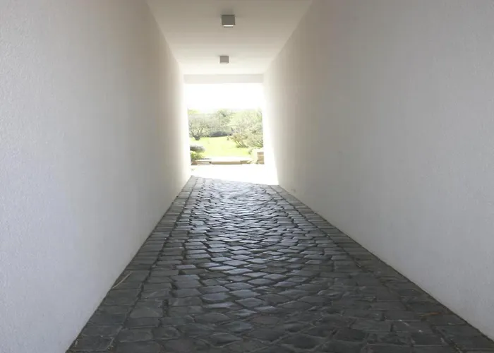 Brunnenhaus Land-idylle In Der Stadt *